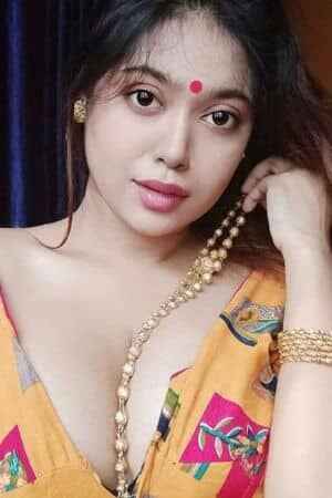 Mallu Aunty Escort in Pune